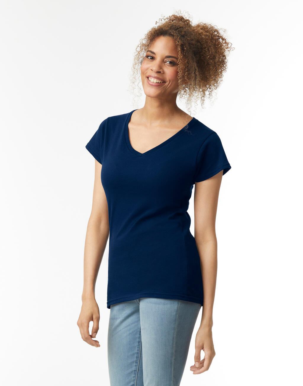 Softstyle Women's V-Neck T-Shirt imagen 2
