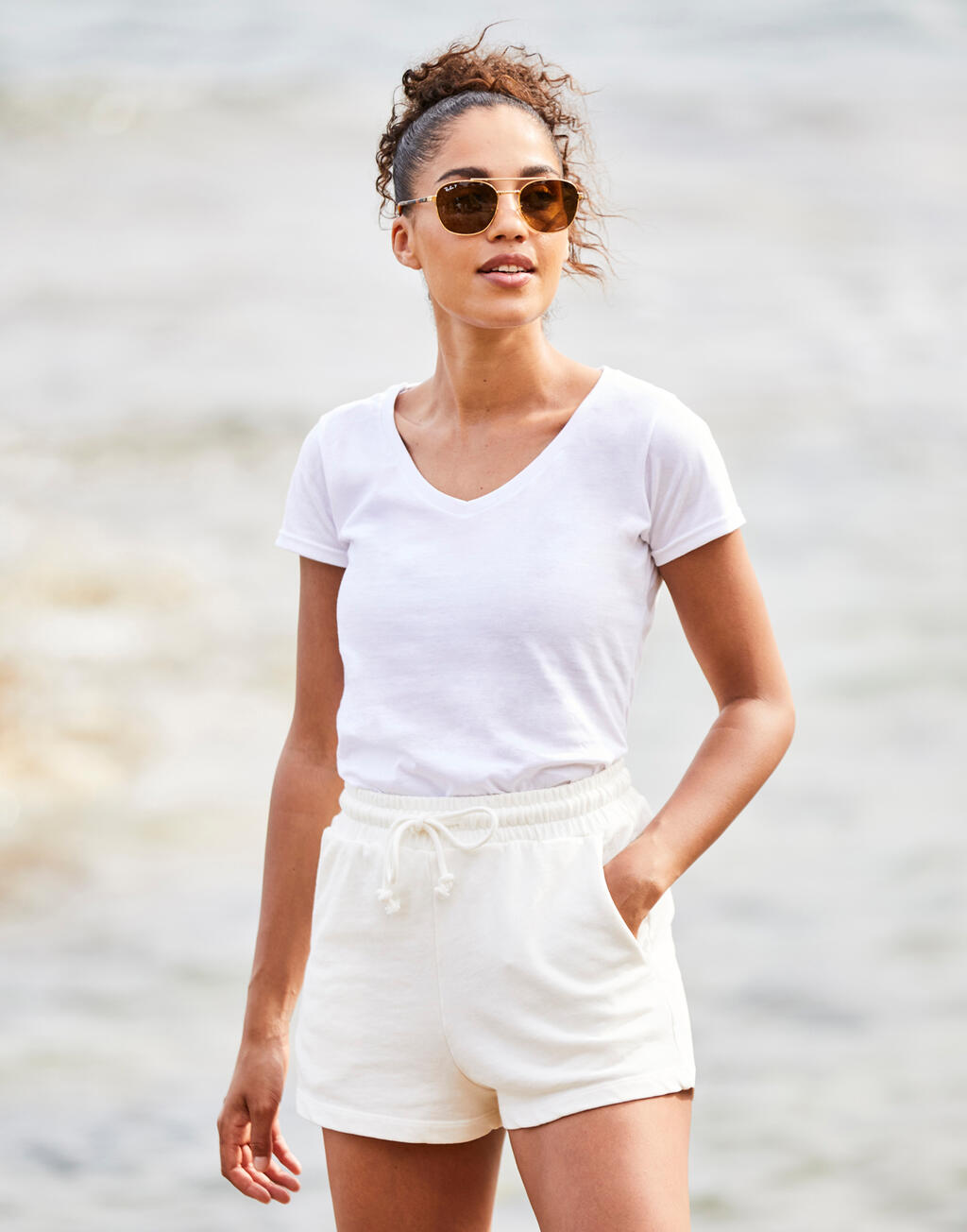 Ladies' Iconic 150 V Neck T imagen 1