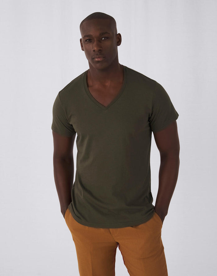 Camiseta Inspire cuello V hombre