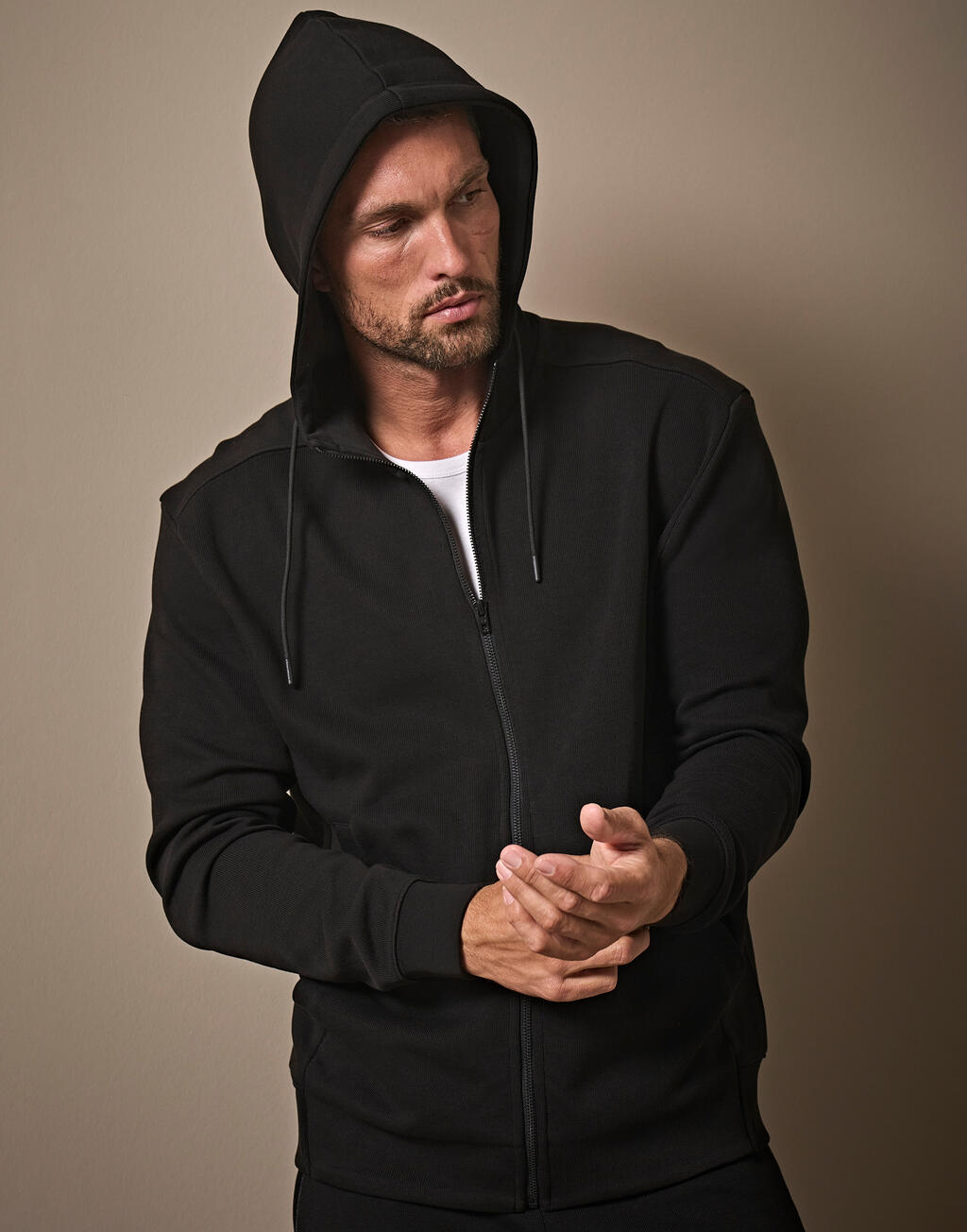Ribbed Interlock Hooded Full Zip imagen 2