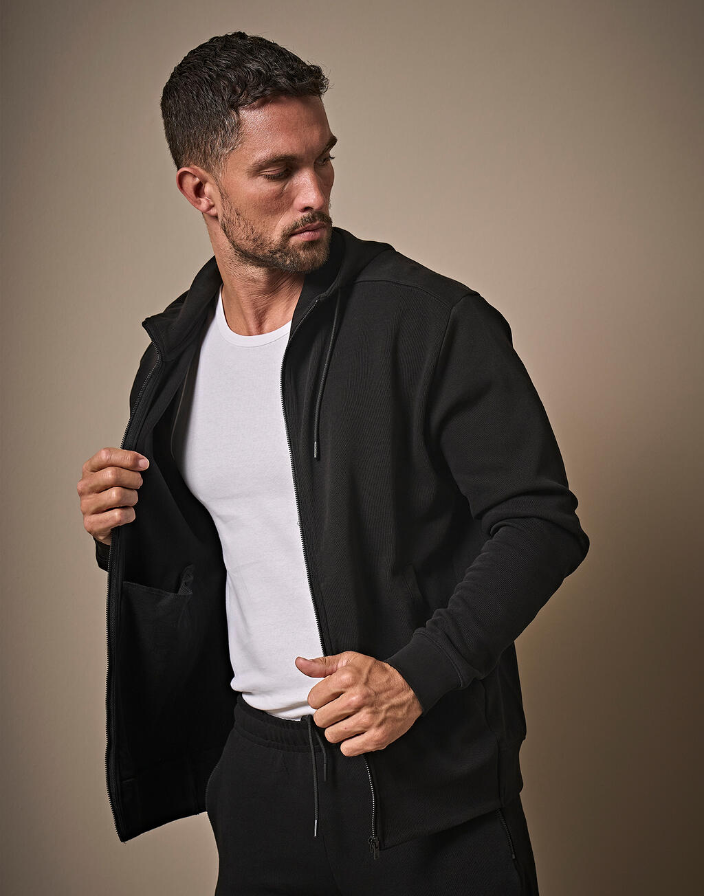 Ribbed Interlock Hooded Full Zip imagen 3