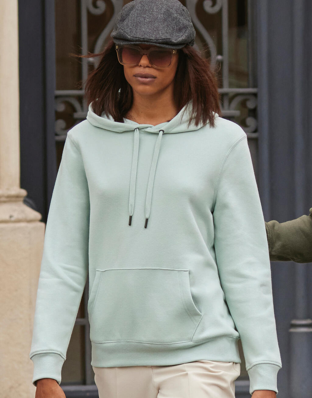 QUEEN Hooded imagen 1