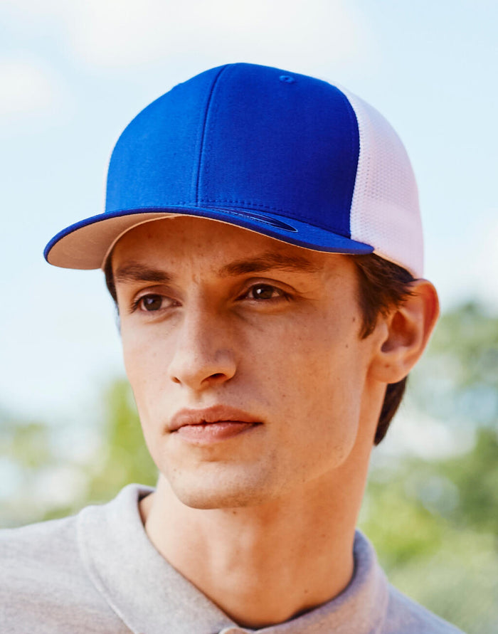 Gorra trucker de malla bicolor