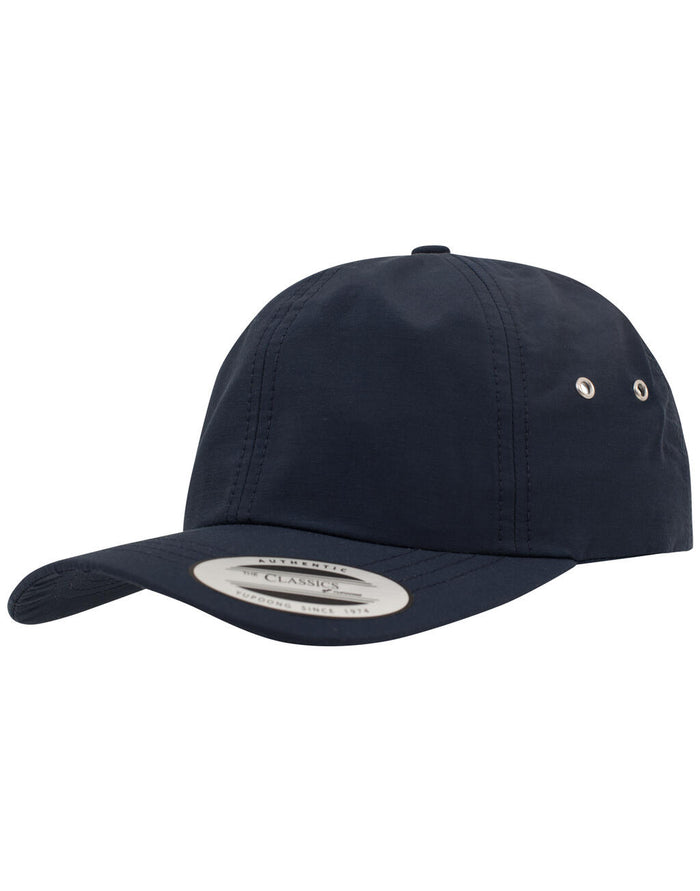 Gorra perfil bajo repelente al agua