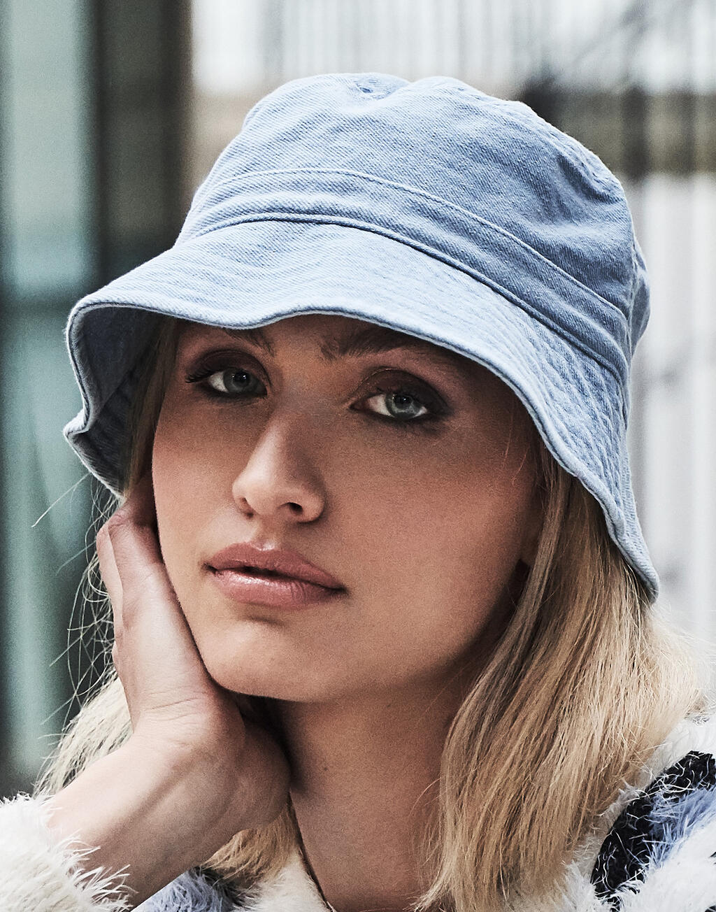 Denim Bucket Hat imagen 9