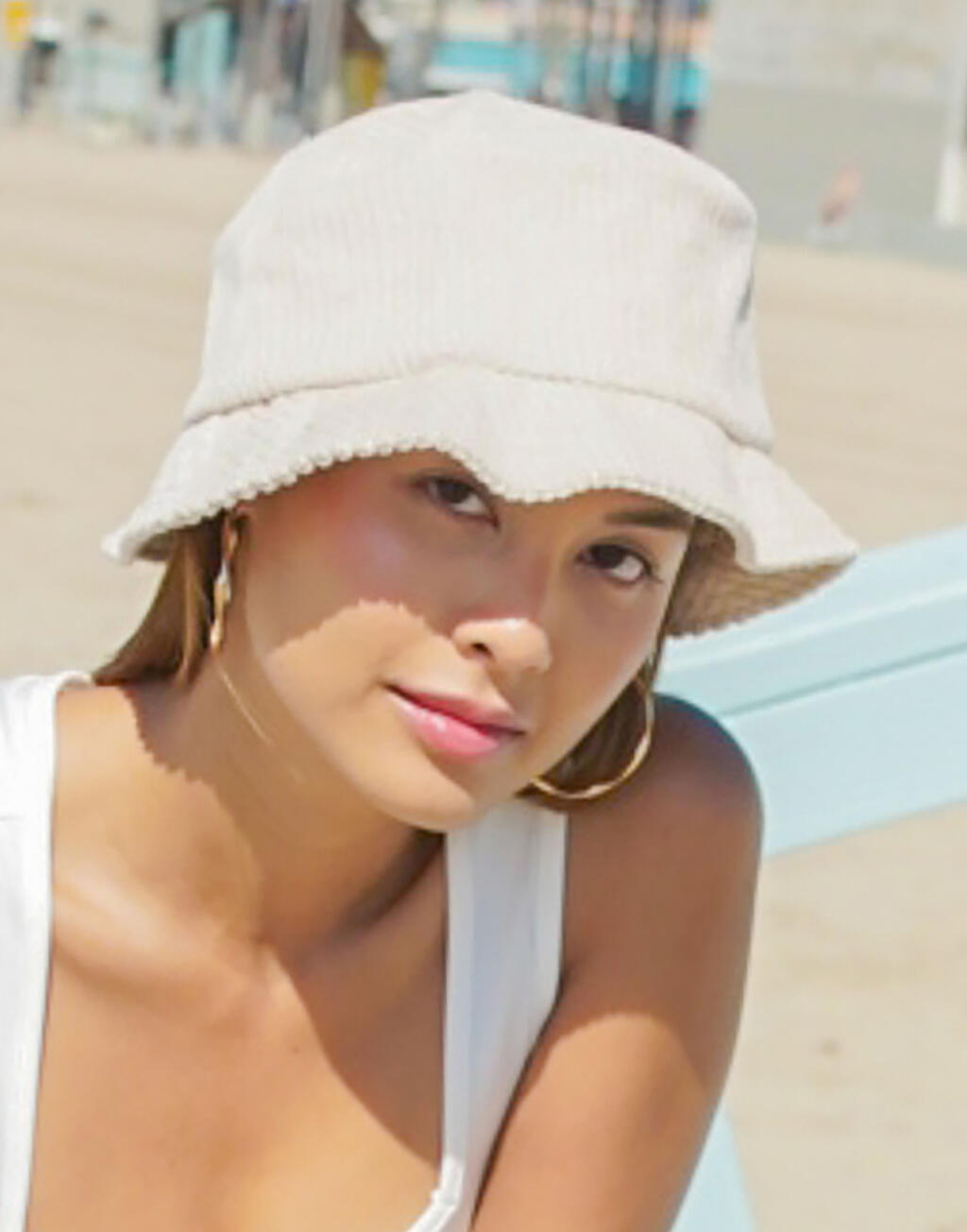 Big Corduroy Bucket Hat imagen 1