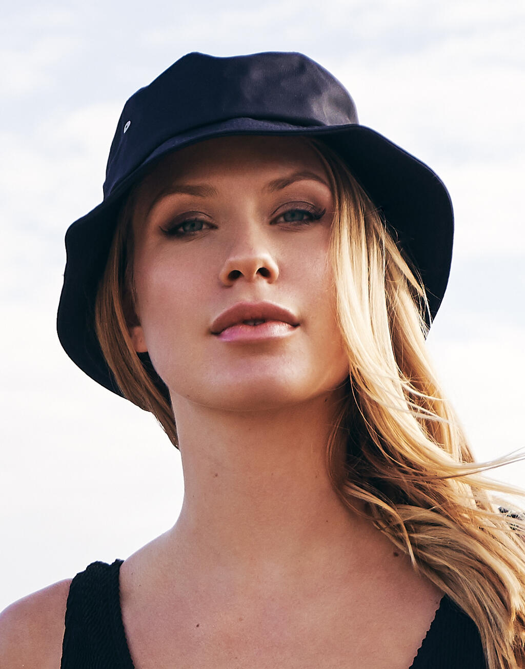 Nylon Bucket Hat imagen 1