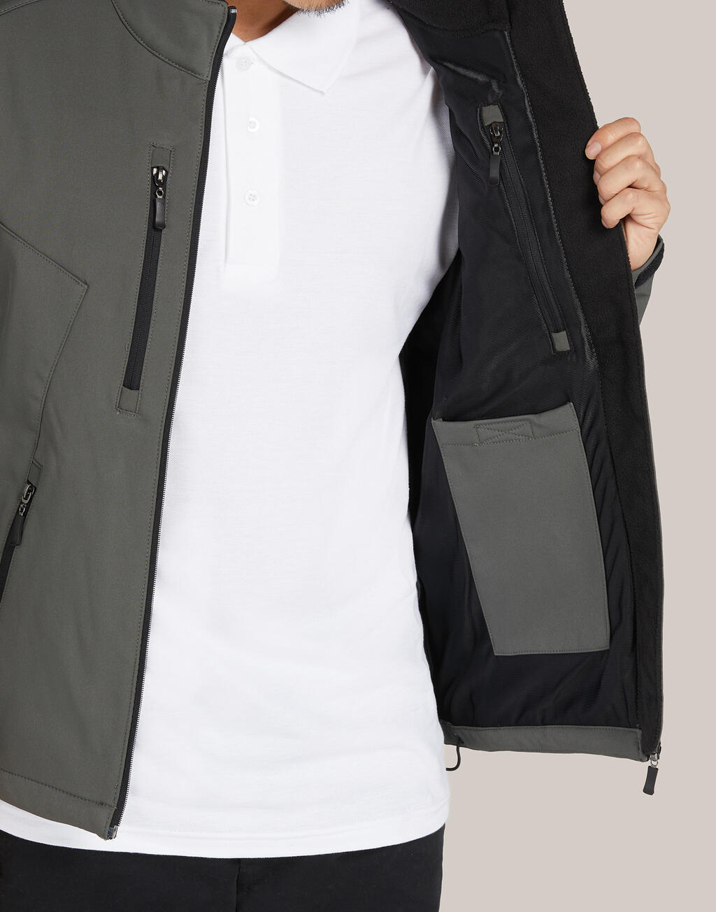 Signature Tagless Softshell Jacket Men imagen 5