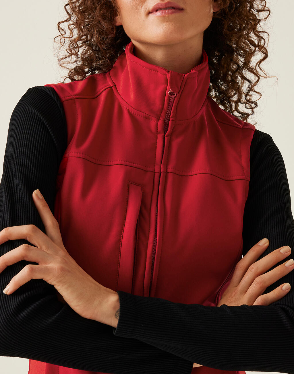Ladies' Flux Softshell Bodywarmer imagen 7