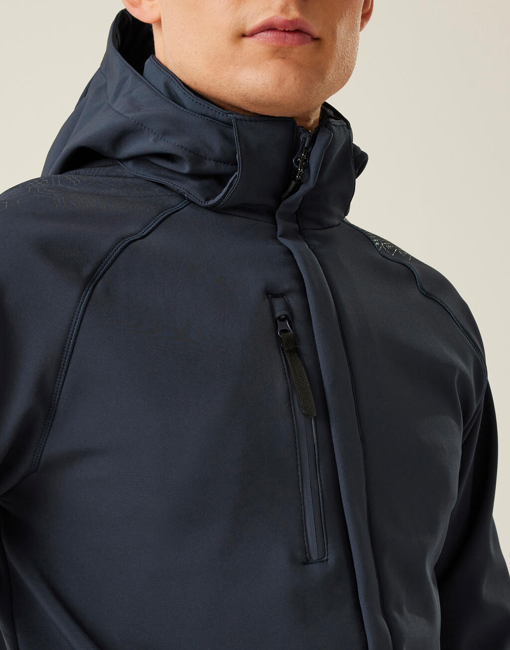 Repeller Lined Hooded Softshell imagen 5
